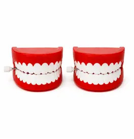 Wind Up Dancing Teeth