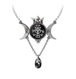 Alchemy Wycca Queen Necklace