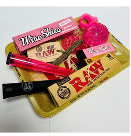 Pink Raw Rolling Tray Set Rolling Papers