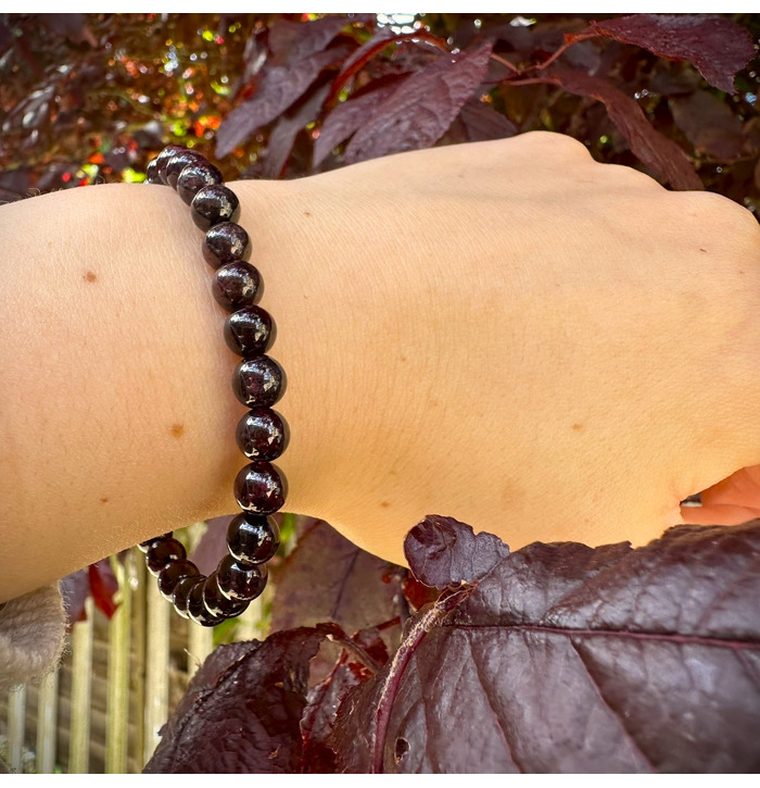 6mm Beaded Crystal Stone Bracelet - Garnet