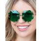 Four leaf clover specs