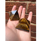 Tiger eye pyramid 58g 4cm approx